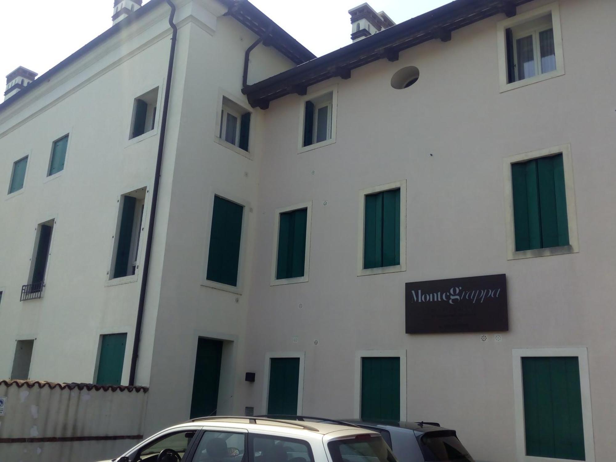 Residence Montegrappa Sandrigo ภายนอก รูปภาพ
